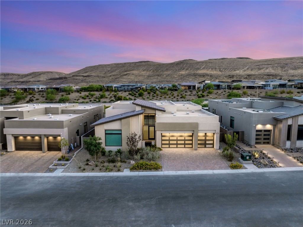 10865 Agate Cliffs Avenue Las Vegas NV 89135