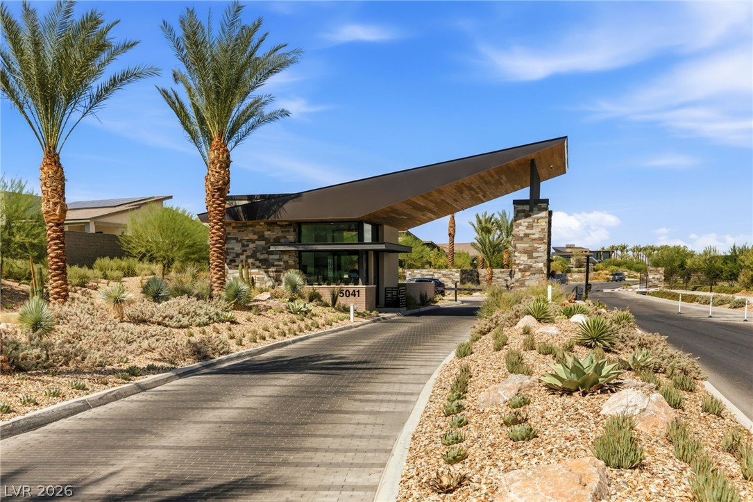 10865 Agate Cliffs Avenue Las Vegas NV 89135