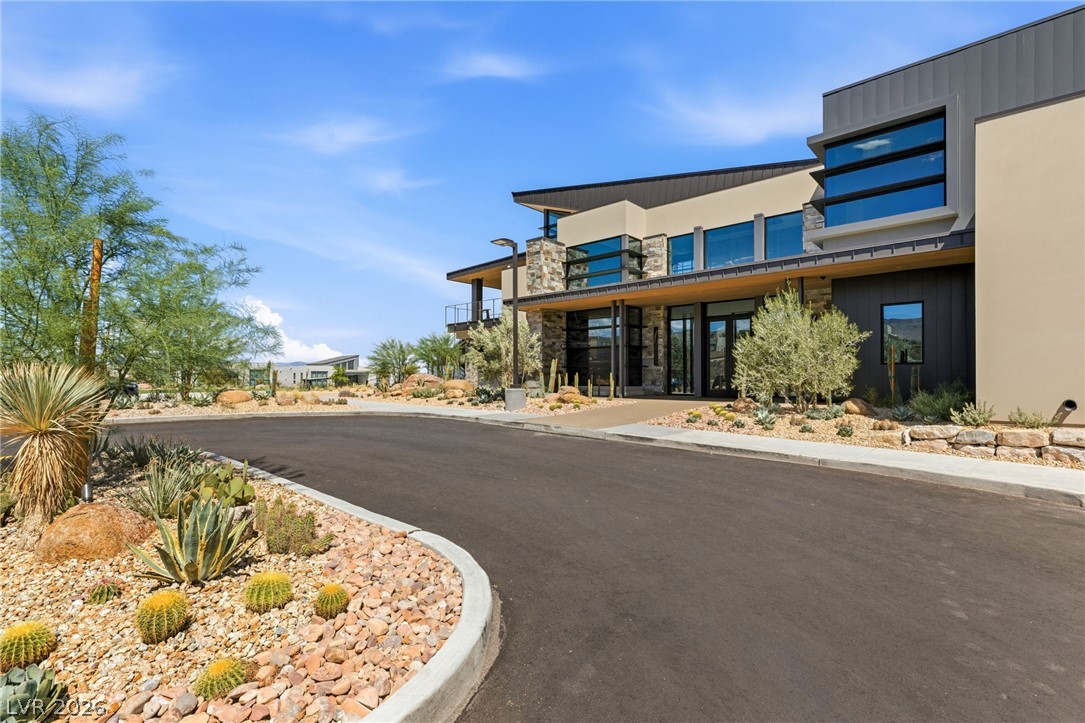 10865 Agate Cliffs Avenue Las Vegas NV 89135