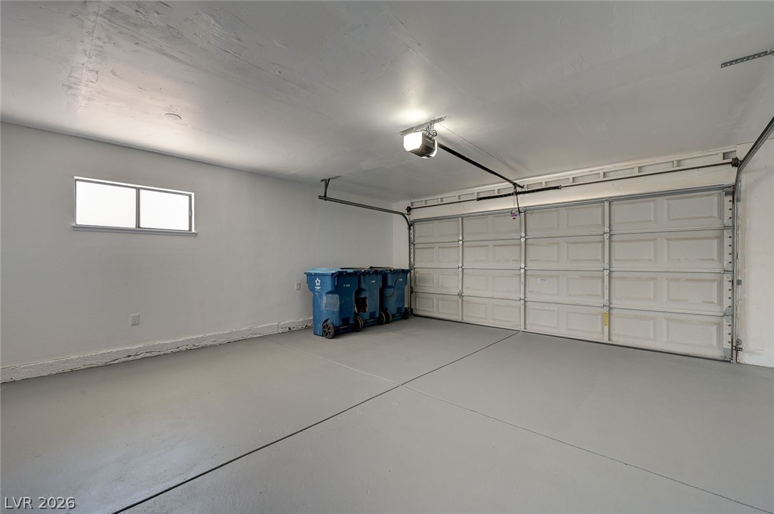 1702 Mapleleaf Street Las Vegas NV 89142