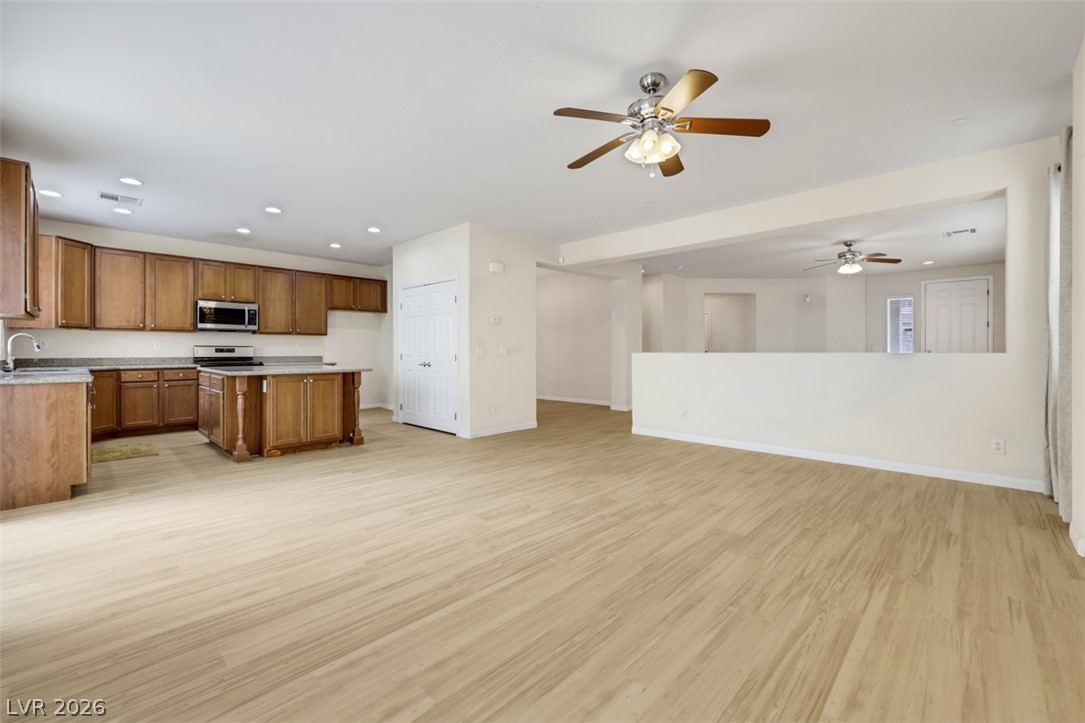 202 Augusta Course Avenue Las Vegas NV 89148