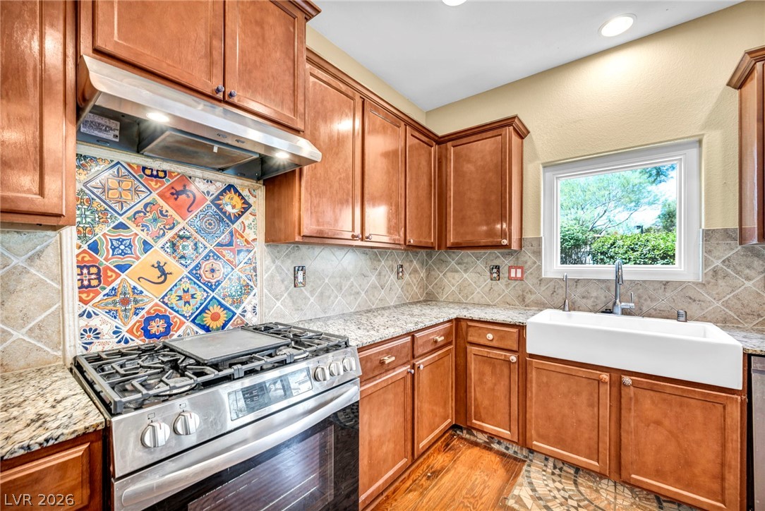6049 Paddleboat Street North Las Vegas NV 89031