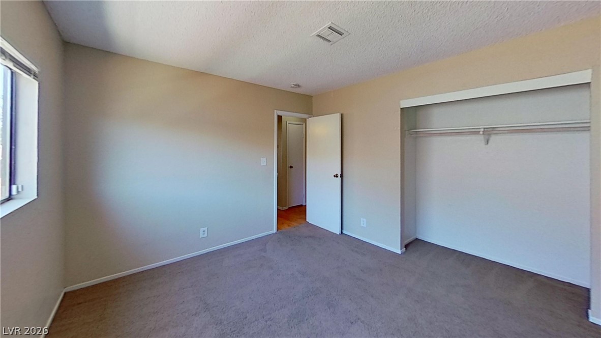 1569 Hialeah Drive Las Vegas NV 89119