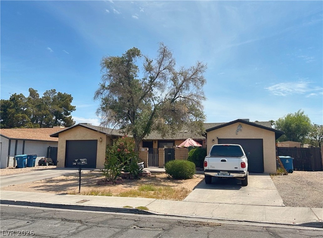 1569 Hialeah Drive Las Vegas NV 89119