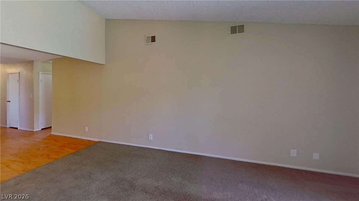 1569 Hialeah Drive Las Vegas NV 89119