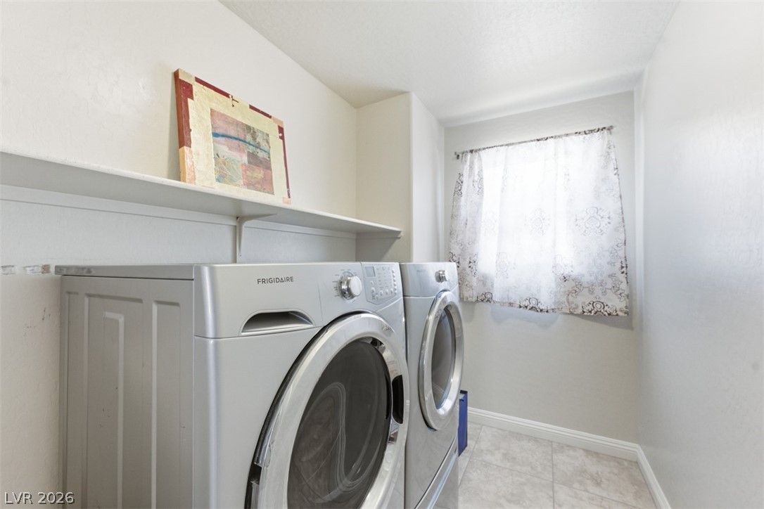 32 Lily Grove Road Las Vegas NV 89148