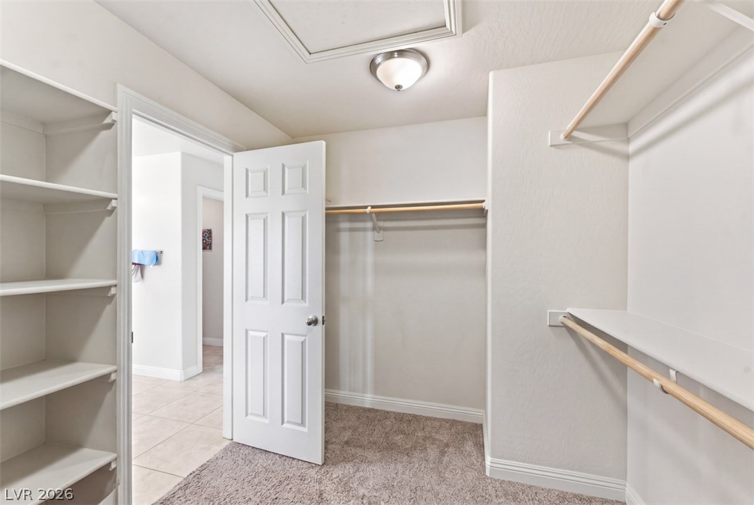 32 Lily Grove Road Las Vegas NV 89148