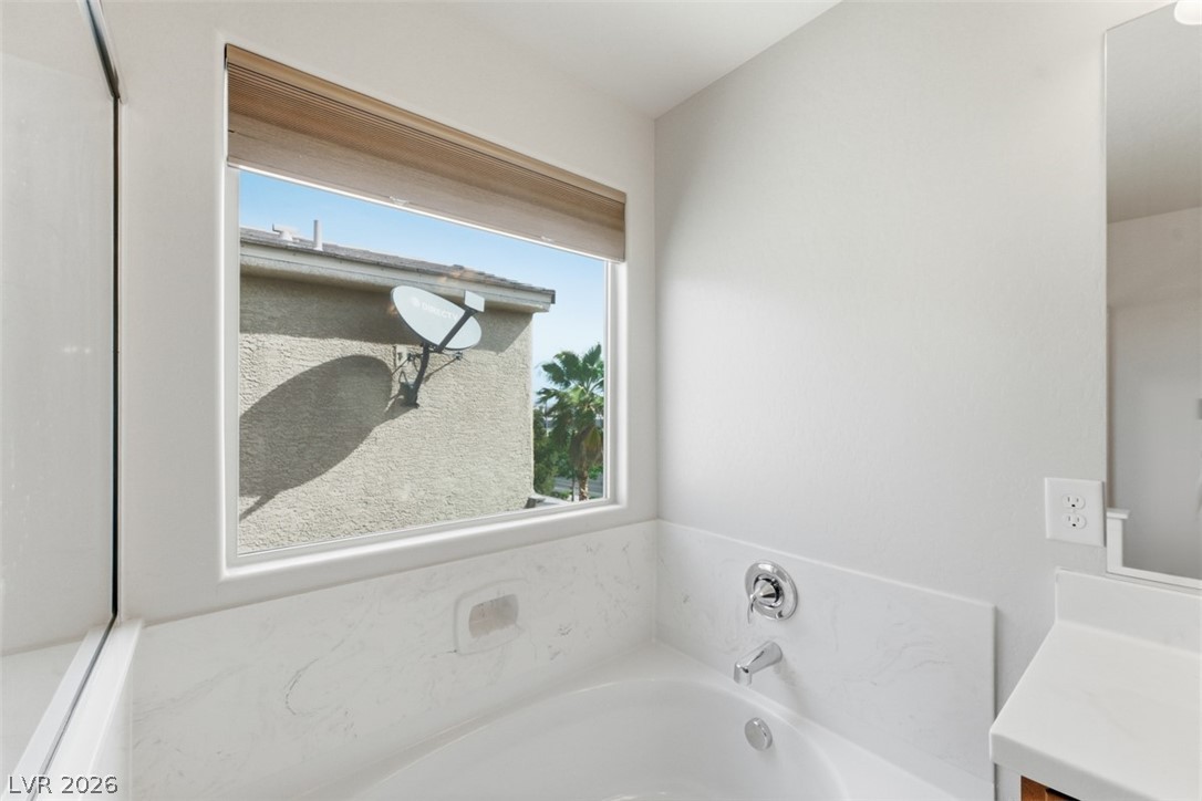 32 Lily Grove Road Las Vegas NV 89148