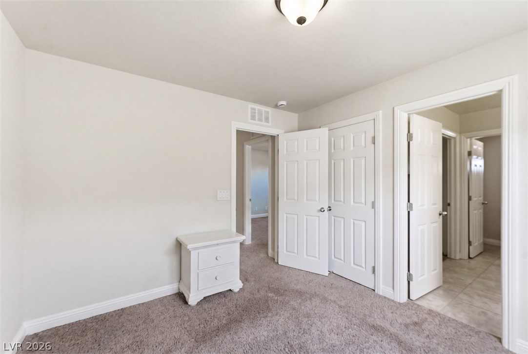 32 Lily Grove Road Las Vegas NV 89148