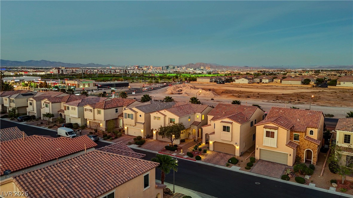 32 Lily Grove Road Las Vegas NV 89148