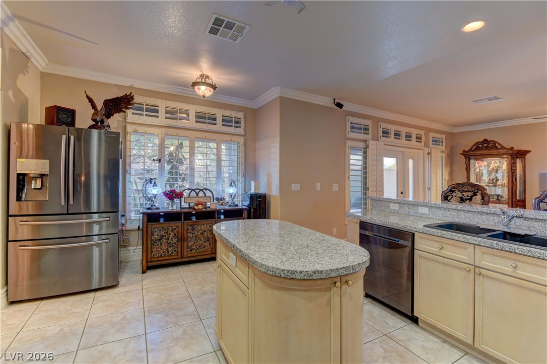 8839 La Manga Avenue Las Vegas NV 89147