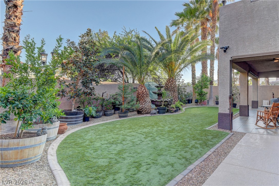 8839 La Manga Avenue Las Vegas NV 89147