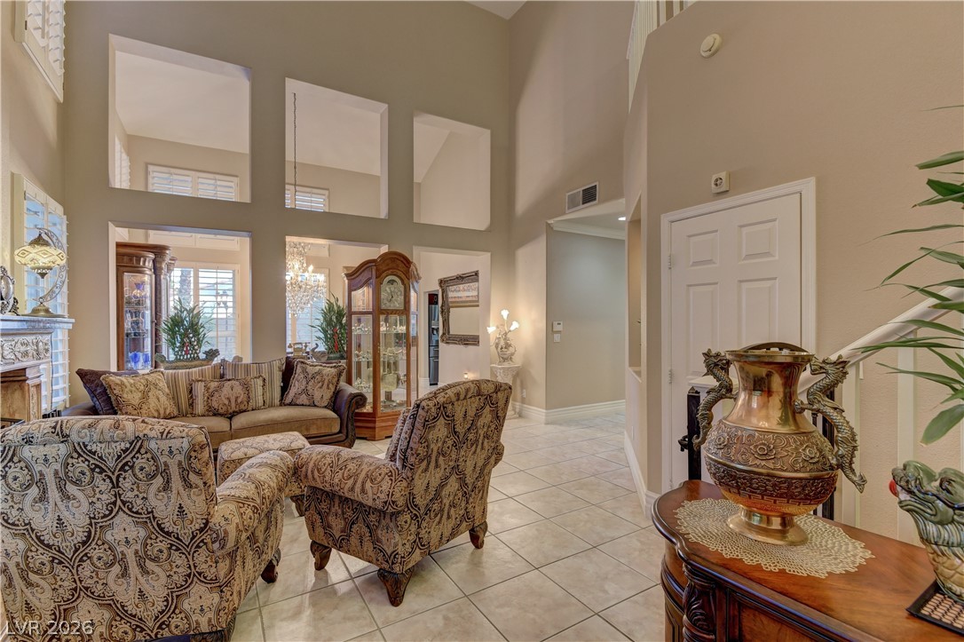8839 La Manga Avenue Las Vegas NV 89147