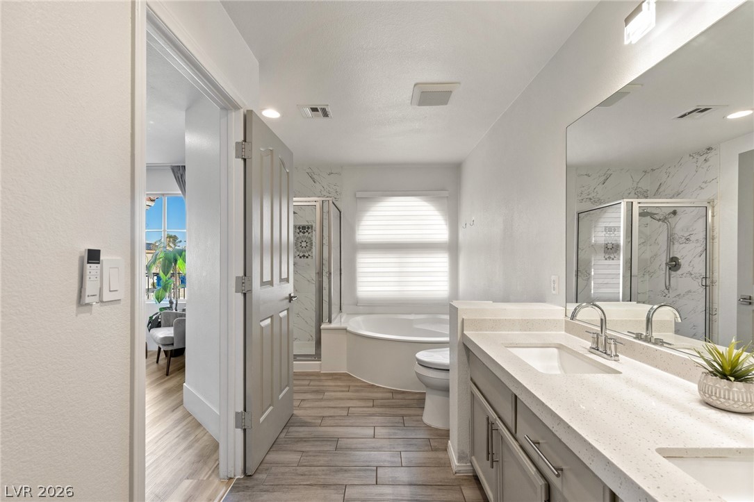 38 Diplomat Court Henderson NV 89074