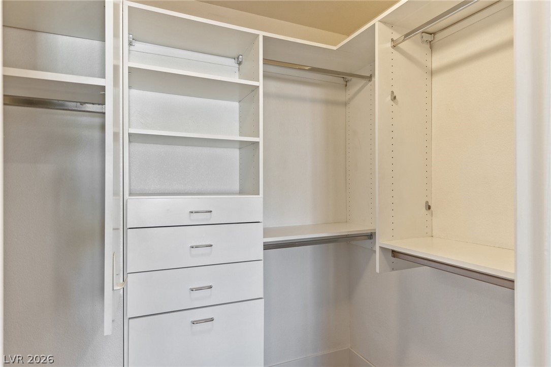 38 Diplomat Court Henderson NV 89074