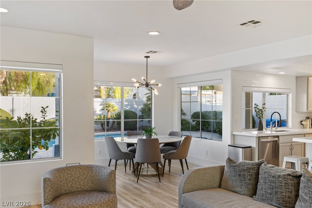 38 Diplomat Court Henderson NV 89074