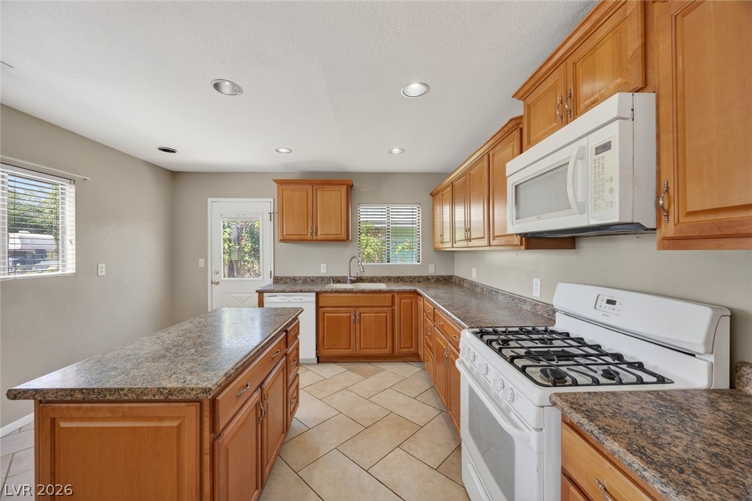 132 Cedar Street Henderson NV 89015