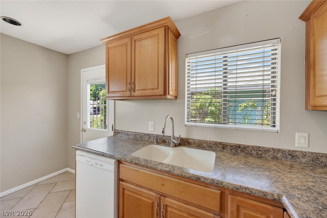132 Cedar Street Henderson NV 89015