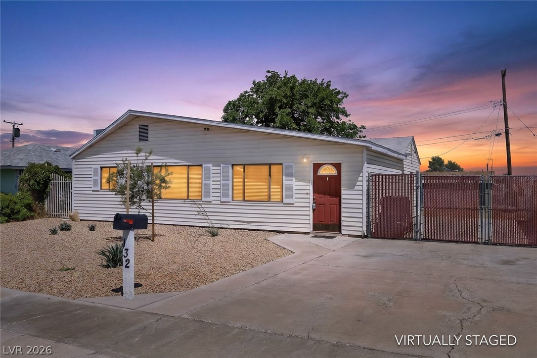 132 Cedar Street Henderson NV 89015