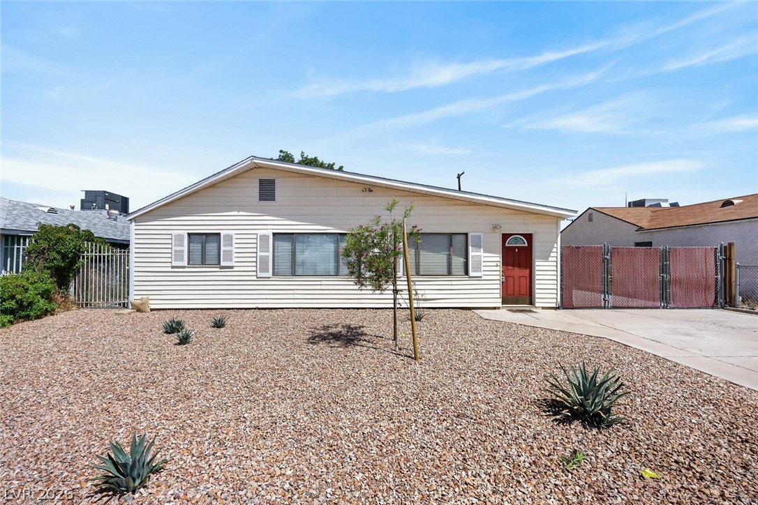 132 Cedar Street Henderson NV 89015