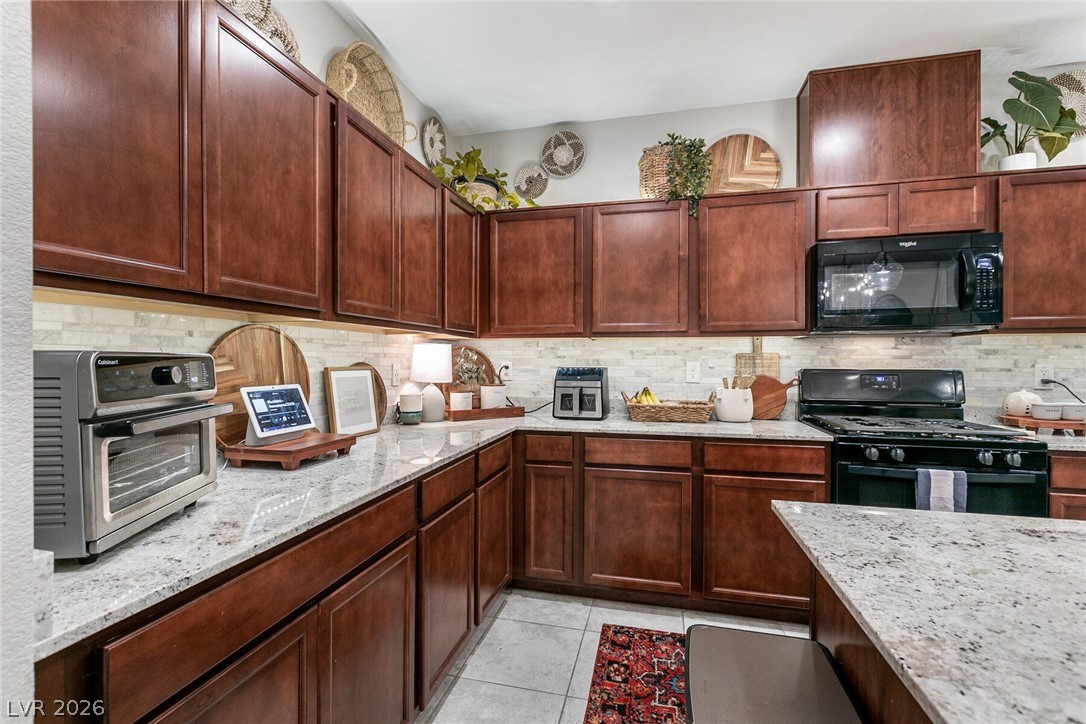 1009 Belton Lake Avenue North Las Vegas NV 89086