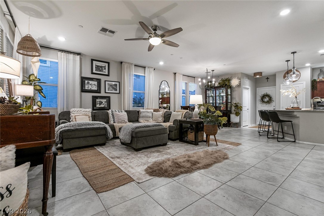 1009 Belton Lake Avenue North Las Vegas NV 89086