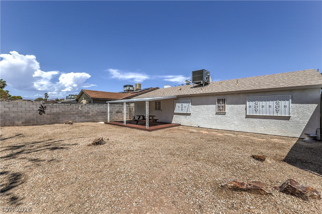 2420 Winwood Street Las Vegas NV 89108