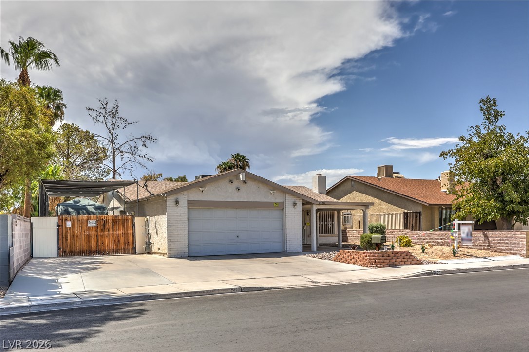 2420 Winwood Street Las Vegas NV 89108