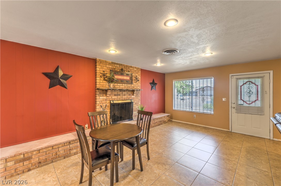 2420 Winwood Street Las Vegas NV 89108