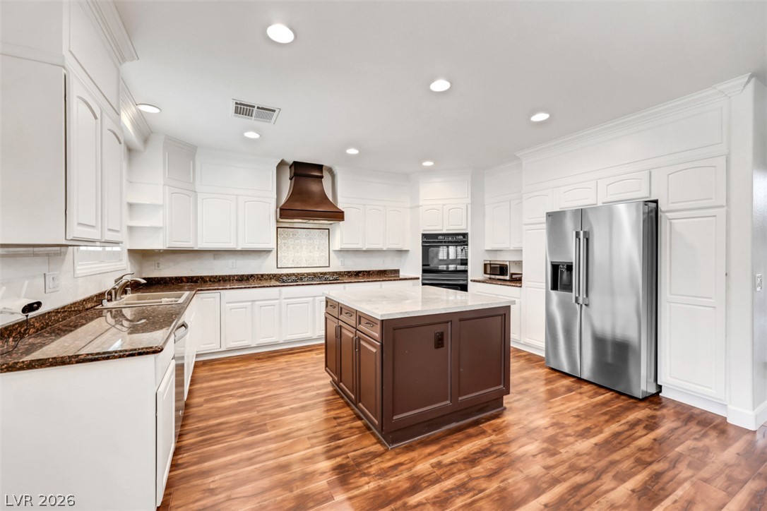 10779 Crown Court Las Vegas NV 89141