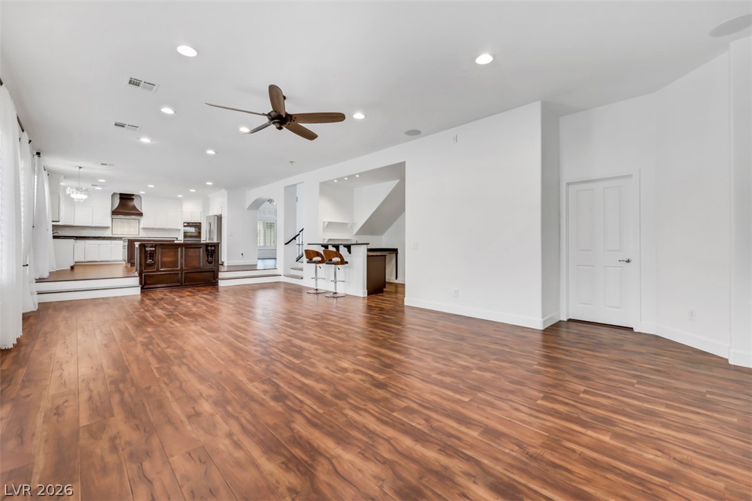 10779 Crown Court Las Vegas NV 89141