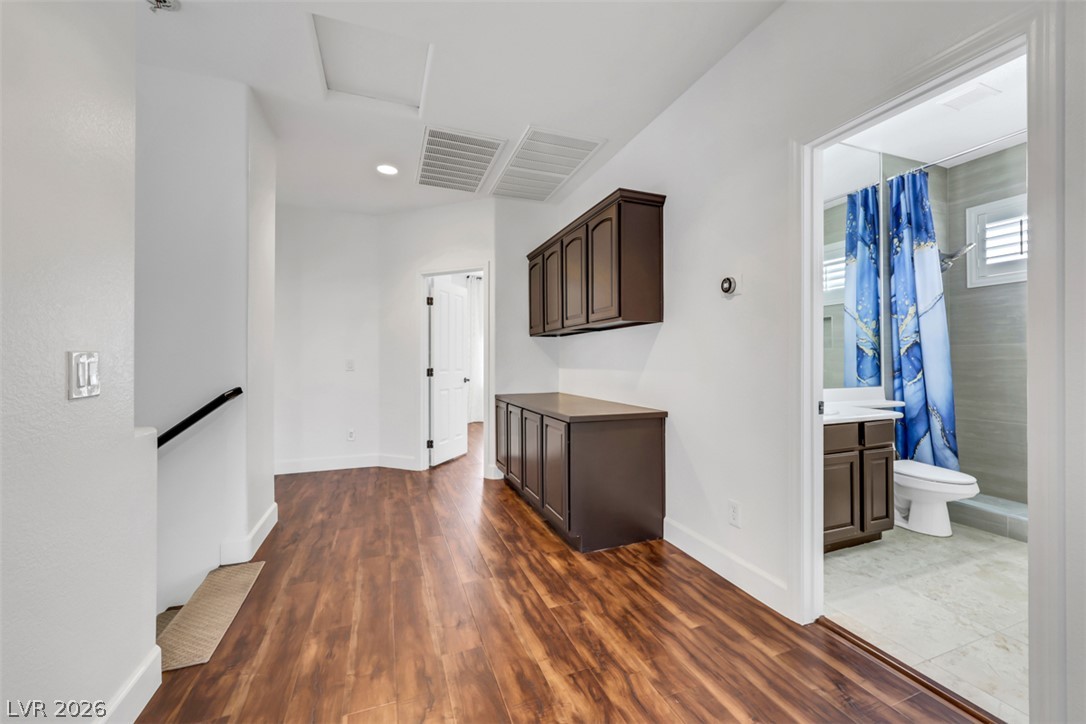 10779 Crown Court Las Vegas NV 89141