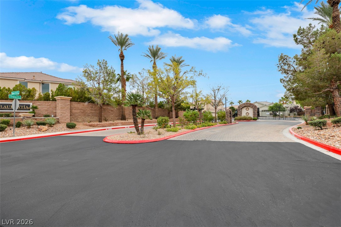 10779 Crown Court Las Vegas NV 89141