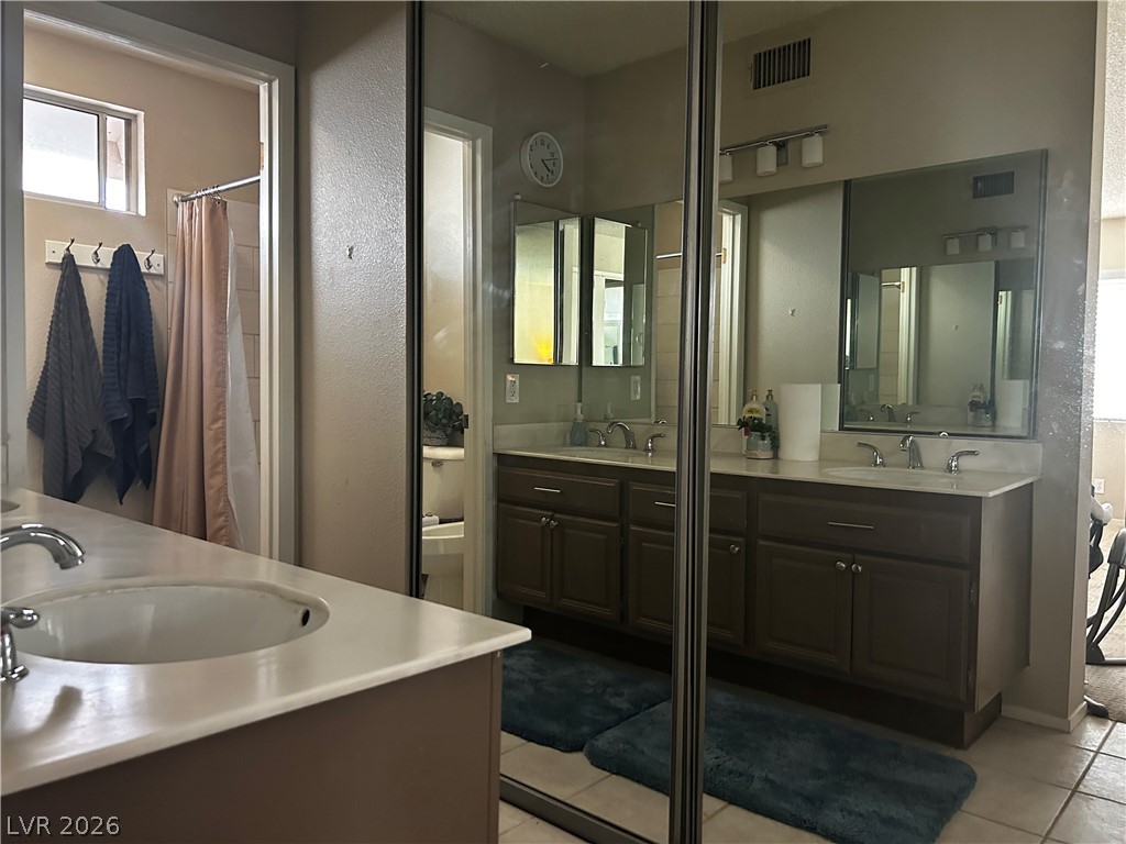 4687 Hackamore Drive Las Vegas NV 89103