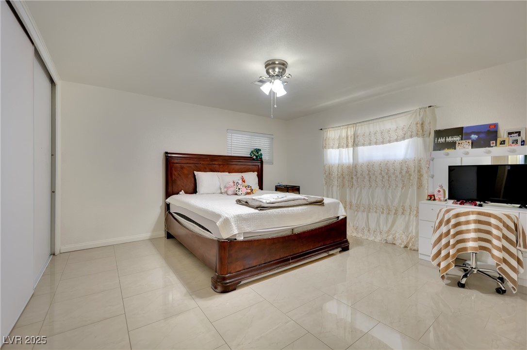 5807 Madre Mesa Drive Las Vegas NV 89108