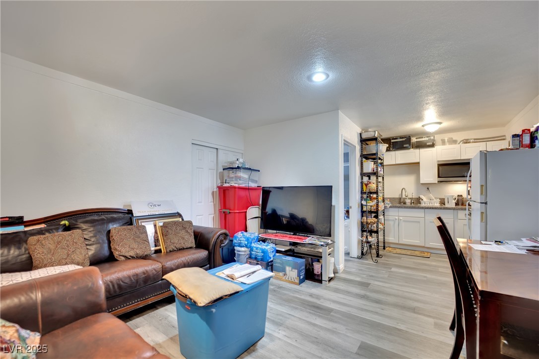 5807 Madre Mesa Drive Las Vegas NV 89108