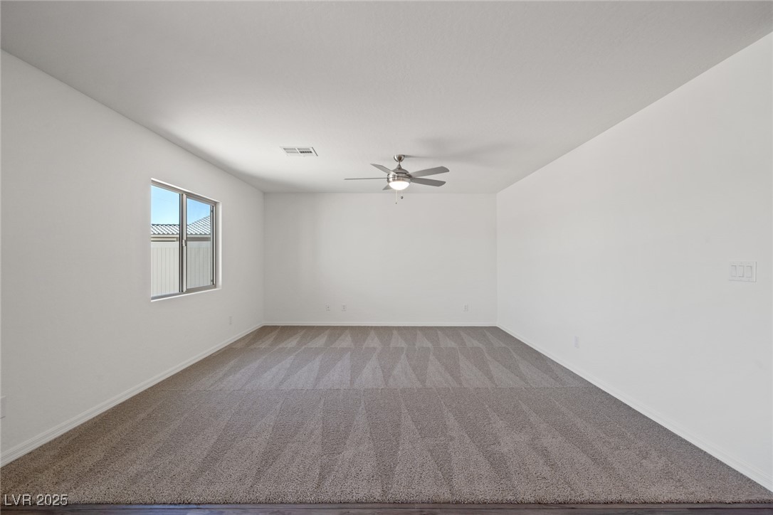 6746 Magnolia River Avenue Las Vegas NV 89156