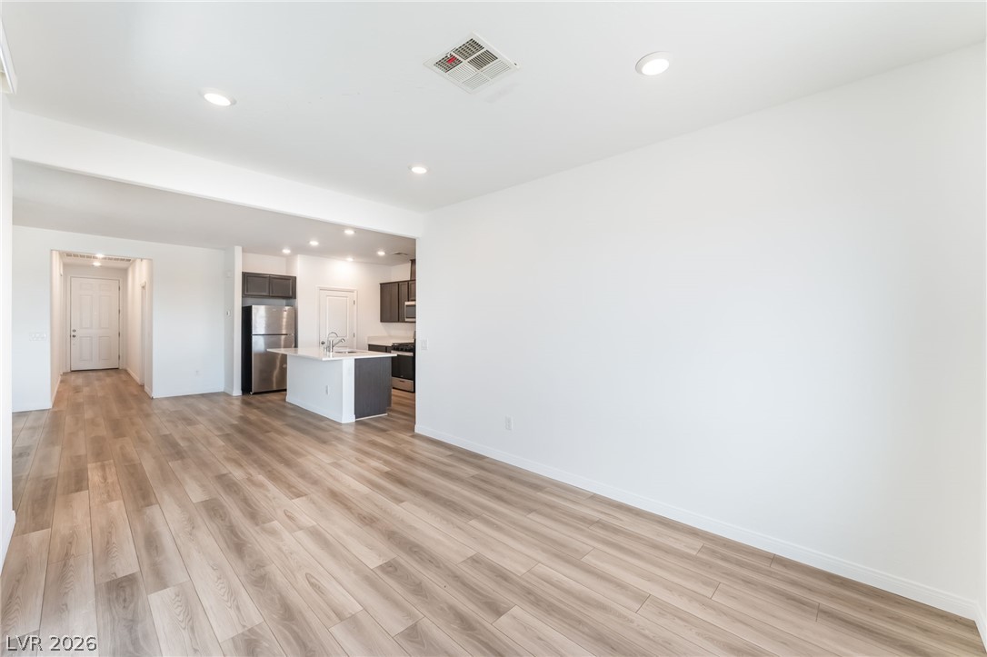 6806 Feather Hill Street North Las Vegas NV 89086