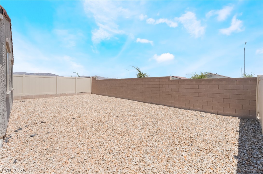 6806 Feather Hill Street North Las Vegas NV 89086