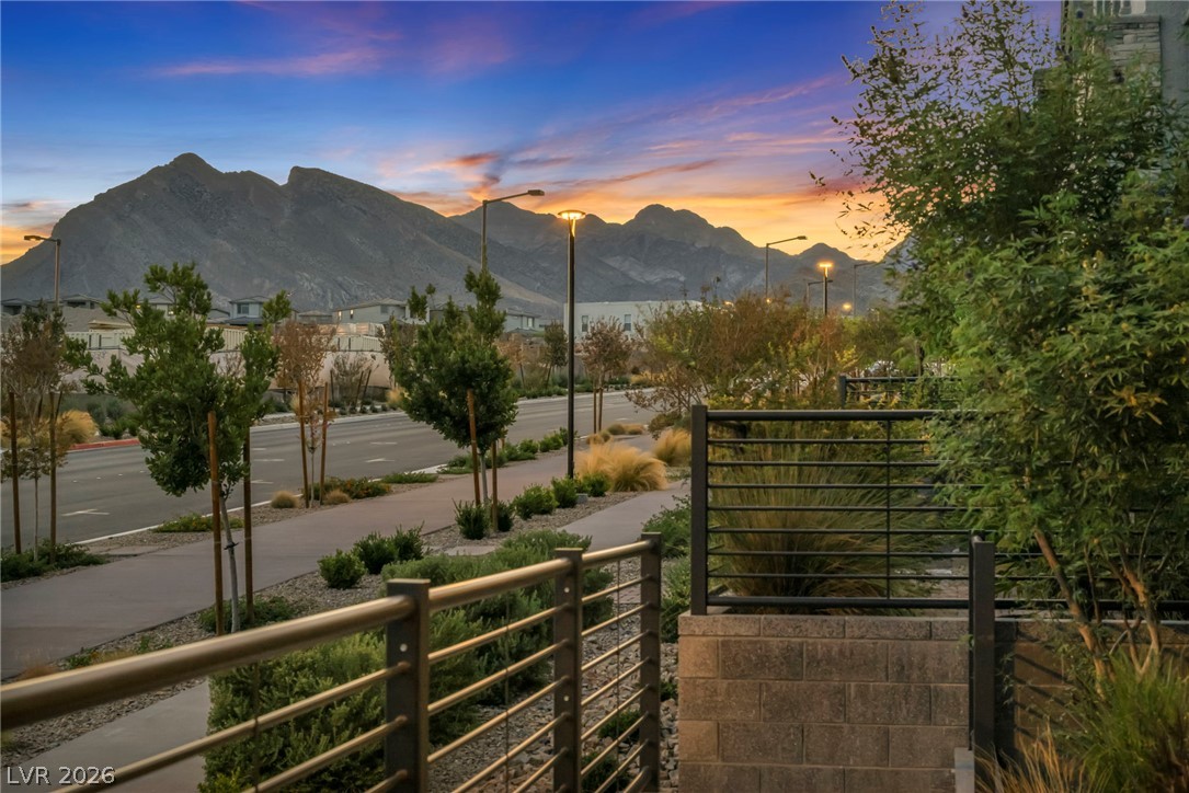 11512 West Fleet Wing Avenue Las Vegas NV 89138