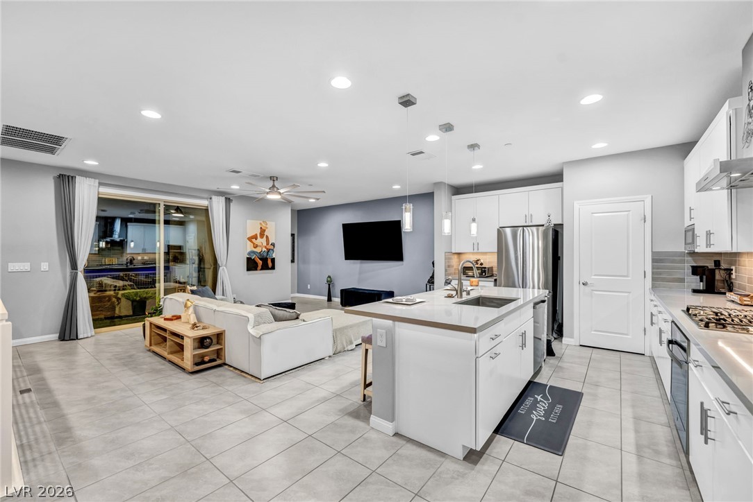 11512 West Fleet Wing Avenue Las Vegas NV 89138