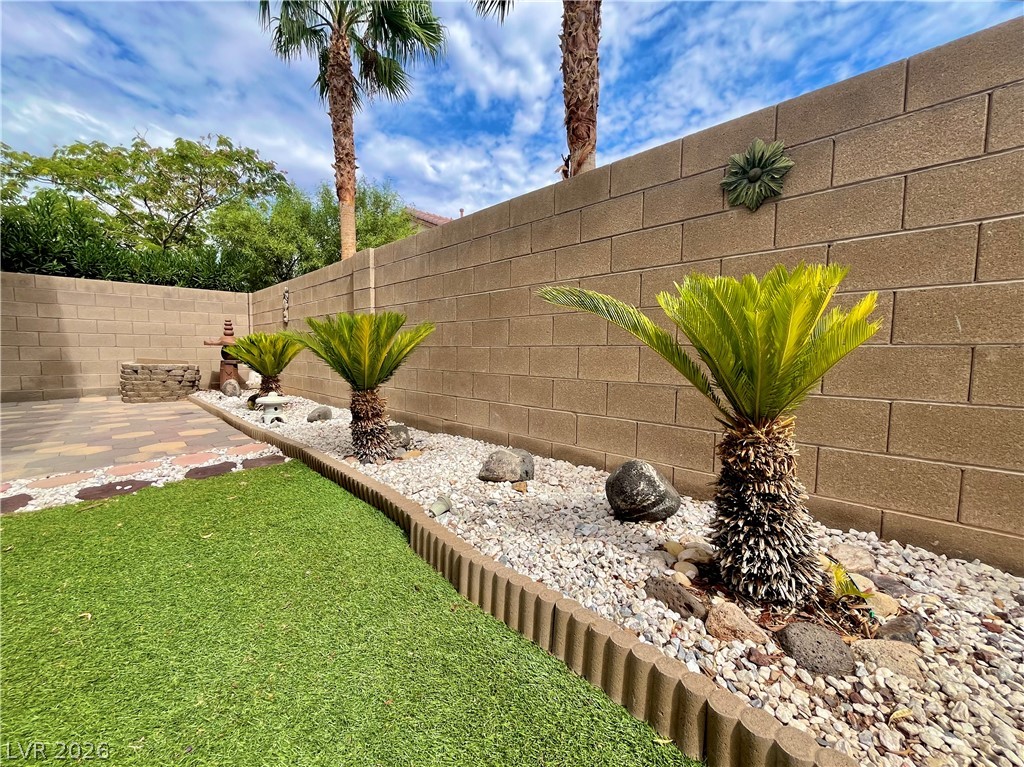 292 Soggy Ruff Way Las Vegas NV 89148