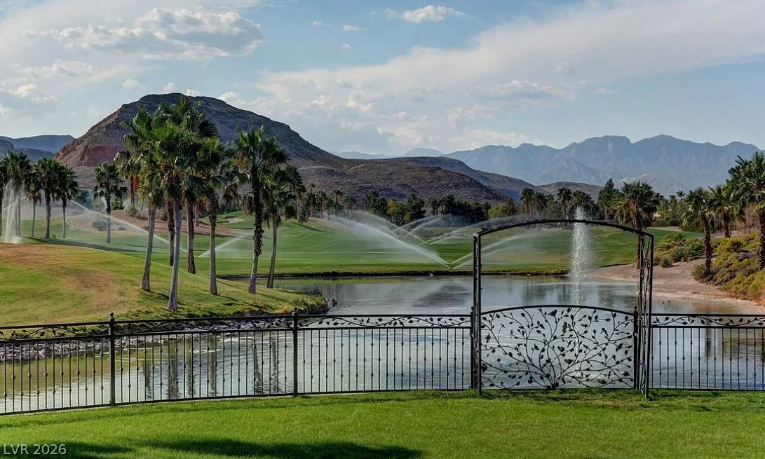 292 Soggy Ruff Way Las Vegas NV 89148