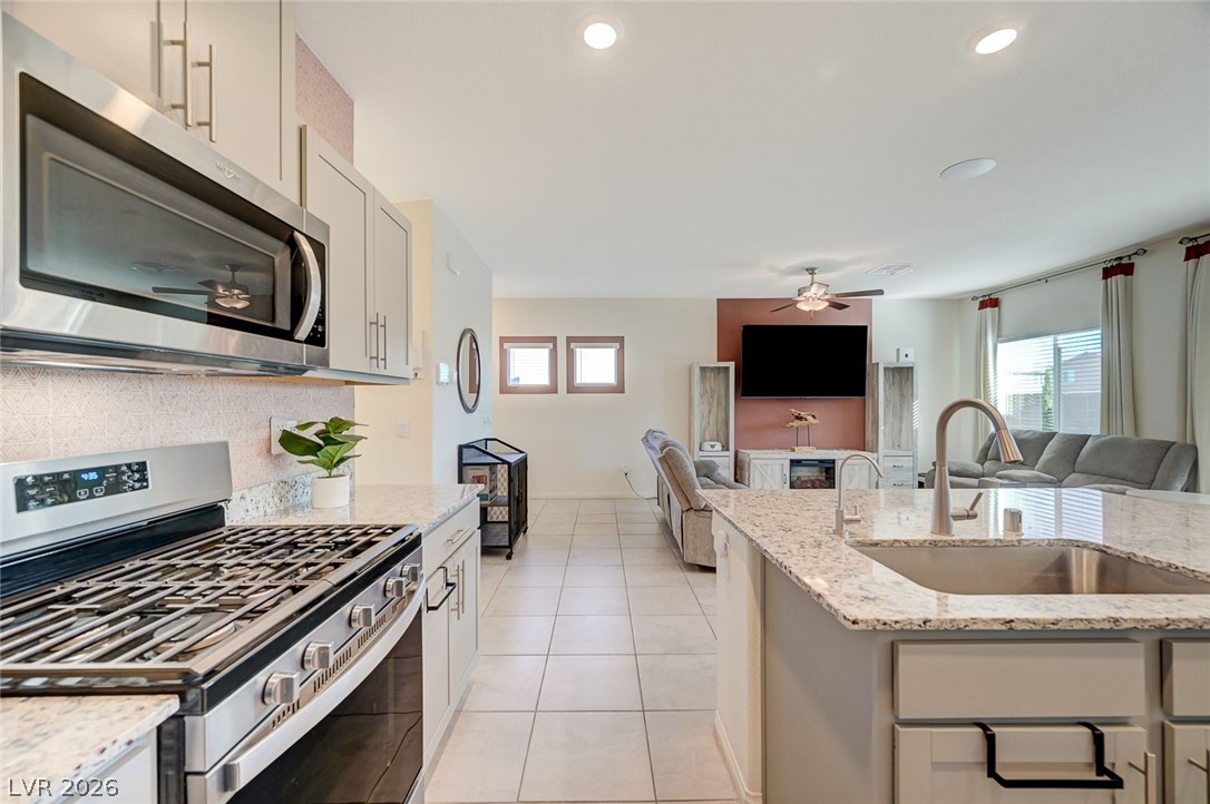 1821 Jennifer Brook Place North Las Vegas NV 89084