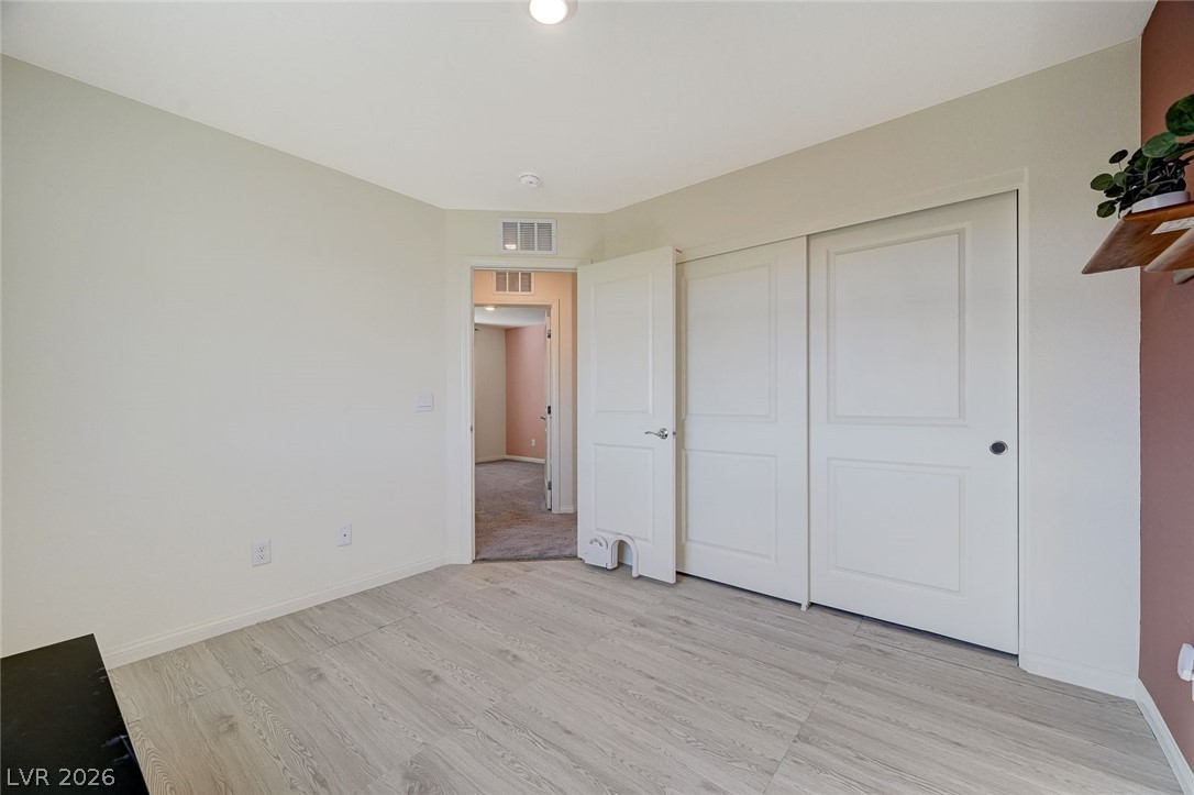 1821 Jennifer Brook Place North Las Vegas NV 89084