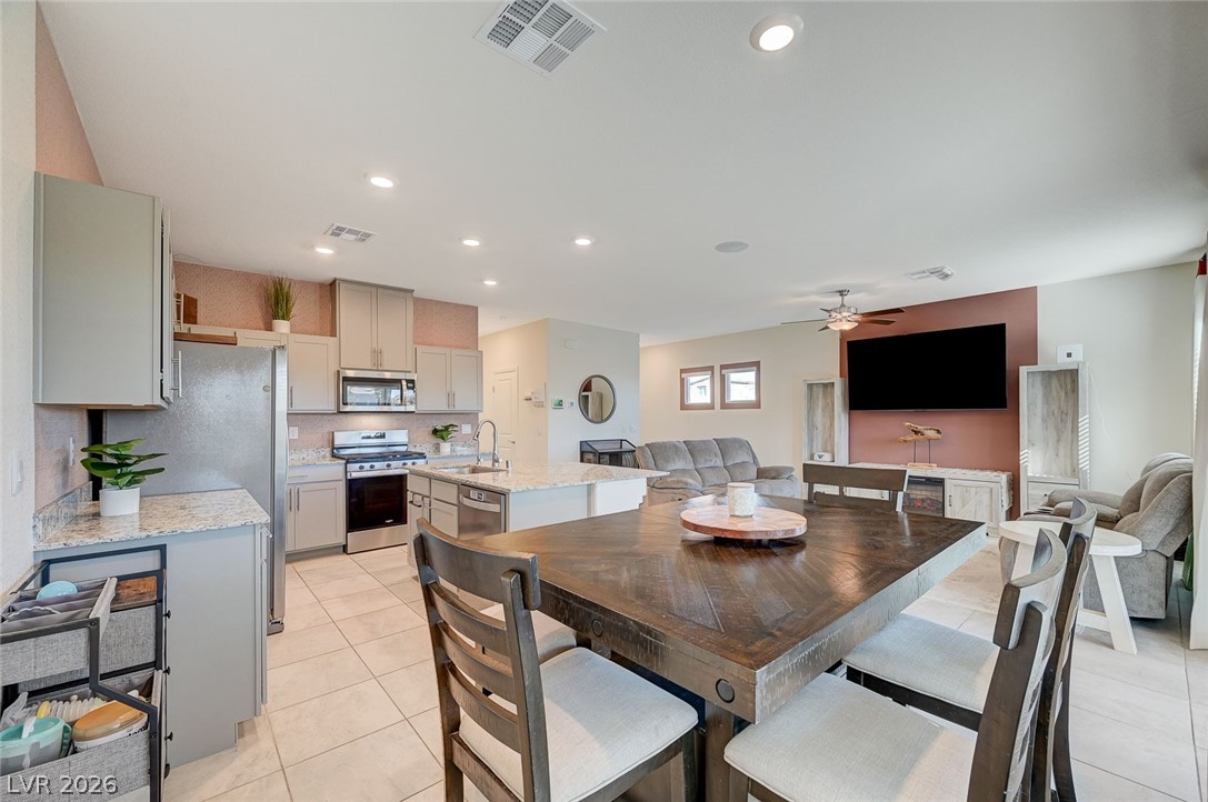 1821 Jennifer Brook Place North Las Vegas NV 89084