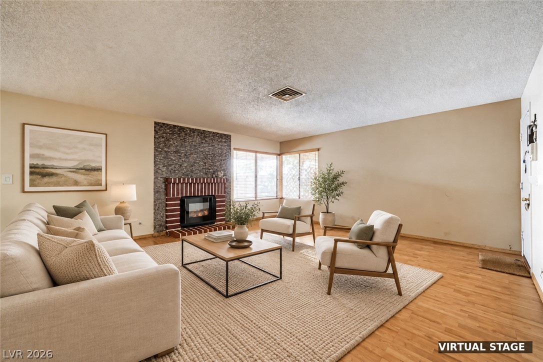 6712 Oak Valley Drive Las Vegas NV 89103