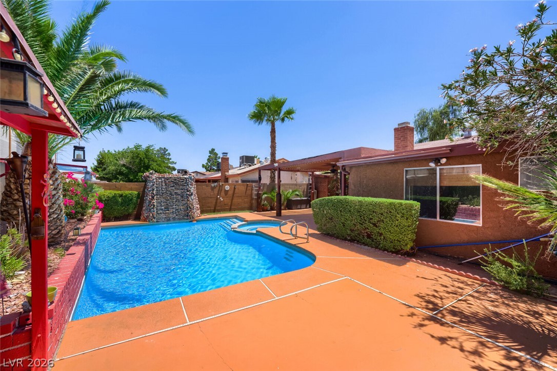 6712 Oak Valley Drive Las Vegas NV 89103