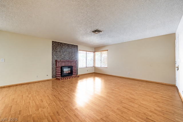 6712 Oak Valley Drive Las Vegas NV 89103