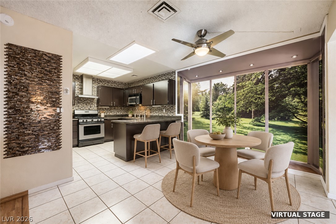 6712 Oak Valley Drive Las Vegas NV 89103